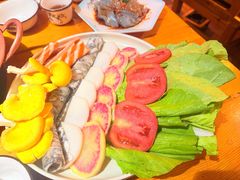-民食香·腊排骨野生菌美食(木府店)