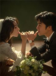 -易摄影婚纱摄影工作室