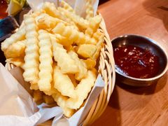 -肥肥虾庄·金牌油焖大虾(杨园滨江时代walk店)