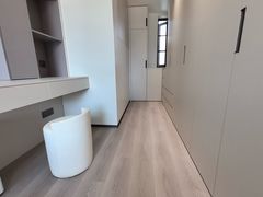 -龙发世家(广洋华景苑店)