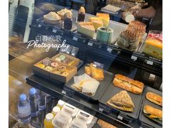 面包甜点陈列柜-星巴克(锦州太阳广场店)