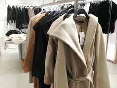 -ZARA(大上海时代广场店)