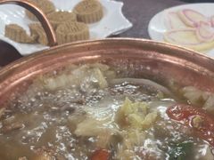 -银同牦牛肉火锅