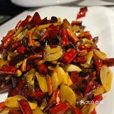 哇塞，说到野生菌火锅，我的味蕾都开始跳舞了呢！