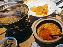 -关东小磨东北菜(上海长风大悦城店)