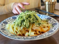 -柴窝堡22号传承新疆菜·新疆辣子鸡