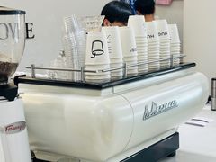 -HUGS coffee(东区店)