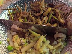 -小鱼小牛·鱼牛干锅·脆鱼火锅(世欧广场店)