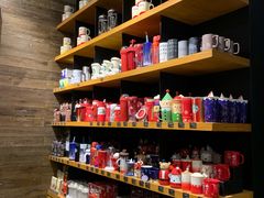 零售区-星巴克(洛阳中州路王府井店)