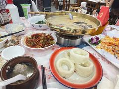 -堂瓦里·33年传统赣菜(第一街区店)