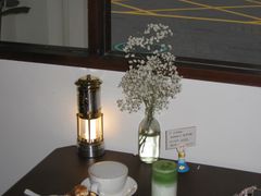 -Café Monson