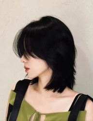 -PE SALON