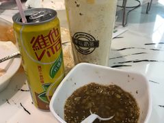 -凤凰路何眼镜香辣蟹(花果园店)