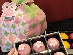 -泓历皇朝酒店(东亭店)