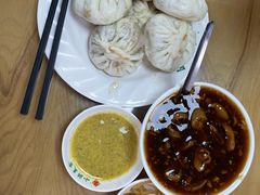 -小胖包子王(光明楼店)