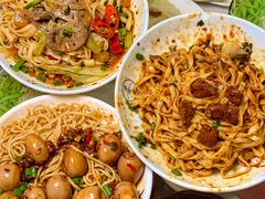 -李与白包子铺(桐梓林店)