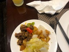 -上海宏泉丽笙酒店憩园咖啡厅