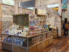 -猫的天空之城概念书店(杭州南宋御街店)