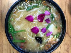 -双桥园·云南过桥米线(古城南门店)
