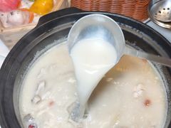 -煲王粤菜餐厅(中侨中心店)