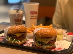 -The Habit Burger Grill 哈比特汉堡(复兴soho店)