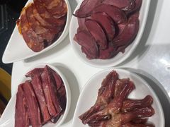 -铜锣湾·有麝自然香(渝北财富中心店)