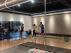 -懒人Club健身(卓越时代广场店)