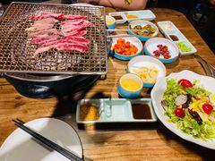 -明洞阿姨·韩式酱蟹烤肉·创意料理(三元桥店)