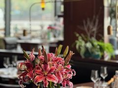 -MONICH牛排融合餐厅(和义大道购物中心店)