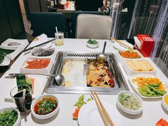 -海底捞火锅(长宁路龙之梦店)