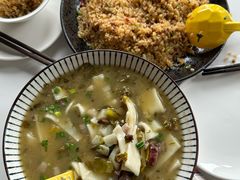 -黑青稞庄园·新式藏餐·牦牛肉汤锅(新都桥店)