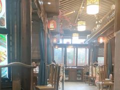 -东来菜馆•手抓海鲜家常菜•海鲜锅贴(鸽子窝店)