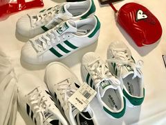 -Adidas(东荟城店)