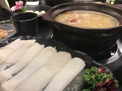 -彩云南七彩一锅