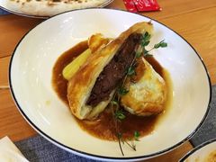 惠灵顿牛排-东米西面(台北院子店)