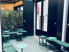 -星巴克臻选(上海今潮8弄店)