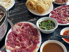 -一鼎牛鲜活牛肉城(晋江海峡国际食品城店)