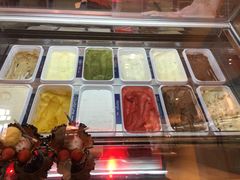 -TOUCH泰奇(奉贤宝龙城市广场店)