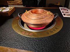 -菌自由丨野生菌火锅特色庭院餐厅(丽江古城店)