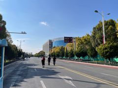 -霍尔果斯国门景区