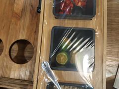 -芳村榕树头叹佬鸡煲(体育西店)