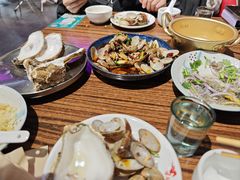 -蚝堡海鲜·威海菜·海肠捞饭·烧烤·亚洲吃蚝公司(幸福门店)