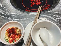 -热火朝天鲜切牛肉火锅(南强街巷店)