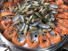 -金渔村海鲜烧烤大排档