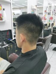 点击看大图 -朗峰专业美发沙龙
