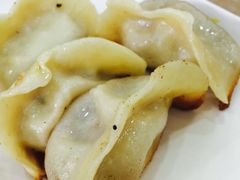 -珊珊小笼馆(仙霞路店)