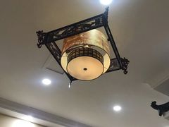 -壹阁胡羊焖饼(特色小吃街店)
