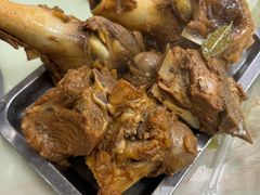 -荣吉招牌自助骨头锅(顾乡店)