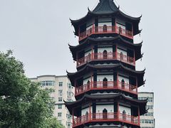 -绳金塔