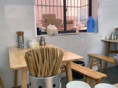 -勤业老杨汤包店(红星新村分店)